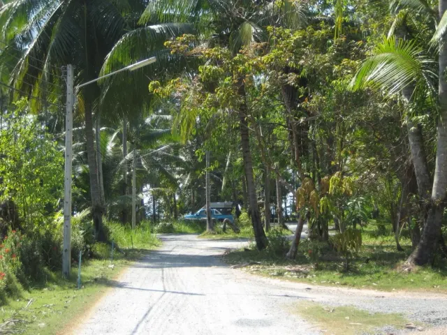 Sun & swimming on Koh Chang